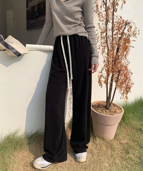 Miniministore（ミニミニストア）の「セミワイドパンツ 秋冬ルームウェア 韓国（スウェットパンツ・レディース・グレー/ブラック/ベージュ/ピンク/ホワイト・L/M/XL）」の14枚目の写真