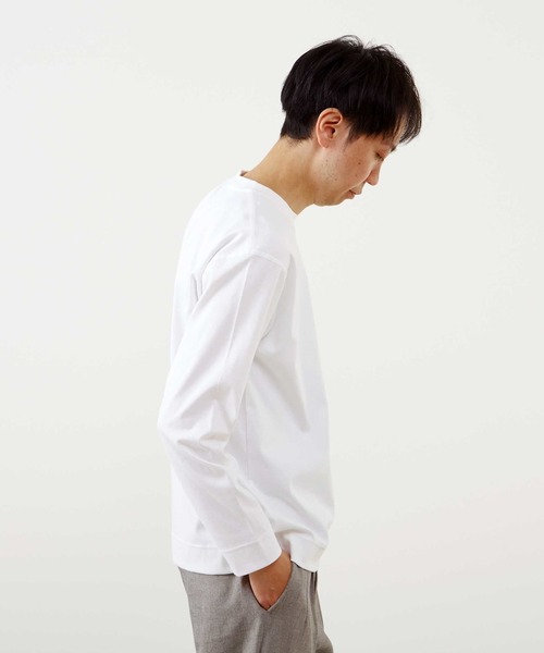 MEN'S MELROSE(メンズメルローズ)の「マーセライズドスムースクルーネックロングスリーブTシャツ(Tシャツ/カットソー・メンズ・ブルーグレー/ホワイト/チャコールグレー・2/3/4)」の7枚目の写真