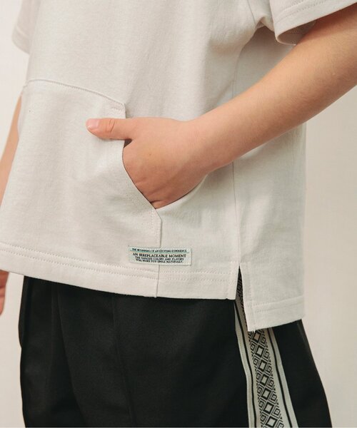 BREEZE(ブリーズ)の「WEB限定 バックプリントアップリケTシャツ(Tシャツ/カットソー・キッズ・オレンジ/ブラック/アイボリー/サックスブルー・90/100/110/120/130/140/150)」の21枚目の写真