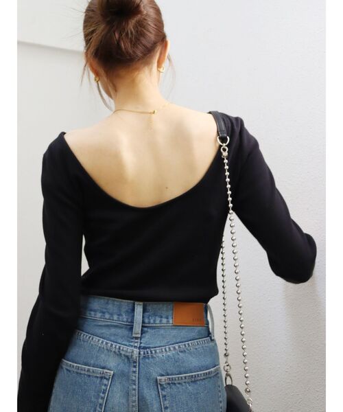 EVRIS(エヴリス)の「バックオープンリブトップス(Tシャツ/カットソー・レディース・グレー/ホワイト/ブラック・FREE)」の4枚目の写真