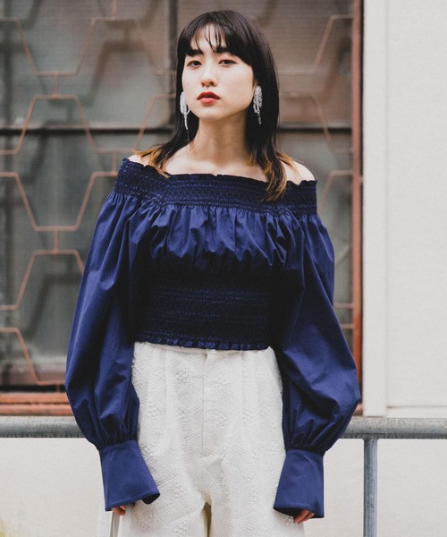 KBF（ケイビーエフ）の「スモッキングミニトップス（シャツ/ブラウス・レディース・ネイビー/アイボリー・ONE）」の18枚目の写真