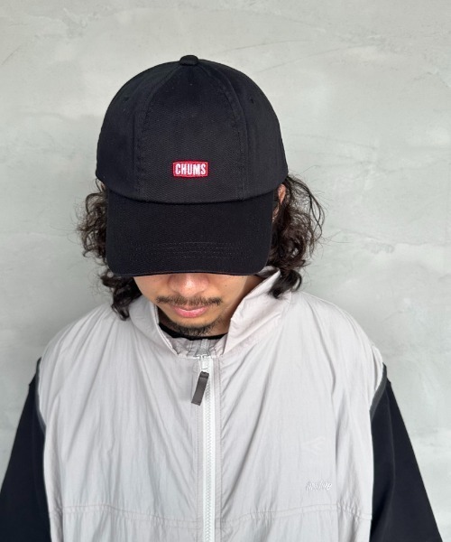 CHUMS（チャムス）の「[CHUMS/チャムス] ブランド刺繍ロゴ パイロットキャップ（キャップ・レディース・ベージュ/ネイビー/ブラック・F）」の9枚目の写真