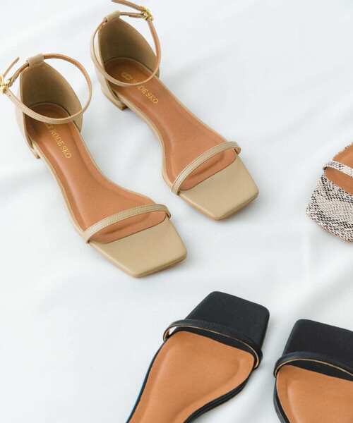 RODE SKO（ロデスコ）の「アンクルストラップサンダル（サンダル・レディース・ライトグレー/ブラック/アニマル・36/37/38）」の7枚目の写真