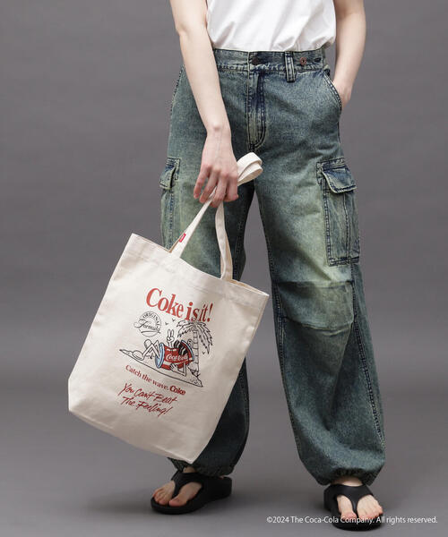 AVIREX（アヴィレックス）の「AVIREX / Coca-Cola 90'S CHARACTER BAG（トートバッグ・レディース・キナリ・FREE）」の18枚目の写真