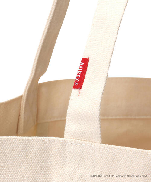 AVIREX（アヴィレックス）の「AVIREX / Coca-Cola 90'S CHARACTER BAG（トートバッグ・レディース・キナリ・FREE）」の6枚目の写真