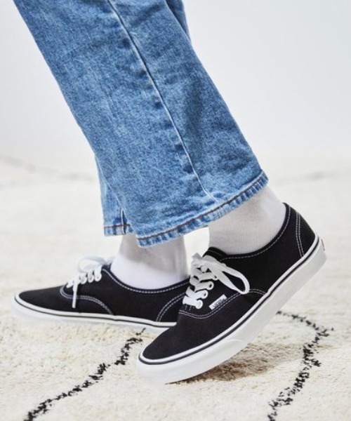 VANS（バンズ）の「【VANS】AUTHENTIC（スニーカー・メンズ・ブラック/ホワイト/ネイビー・26.5/27/27.5/28/26）」の9枚目の写真