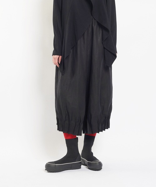 gomme(ゴム)の「Li/Rキャンバス ヘムタックパンツ(その他パンツ・レディース・ブラック・MEDIUM)」の1枚目の写真