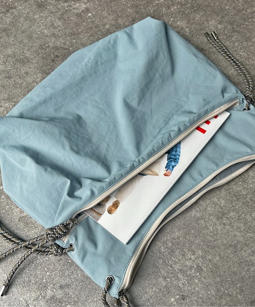 CPCM（シーピーシーエム）の「配色パラコードBIGショルダー（ショルダーバッグ・レディース・ブラック/アイボリー/ブルー・FREE）」の9枚目の写真