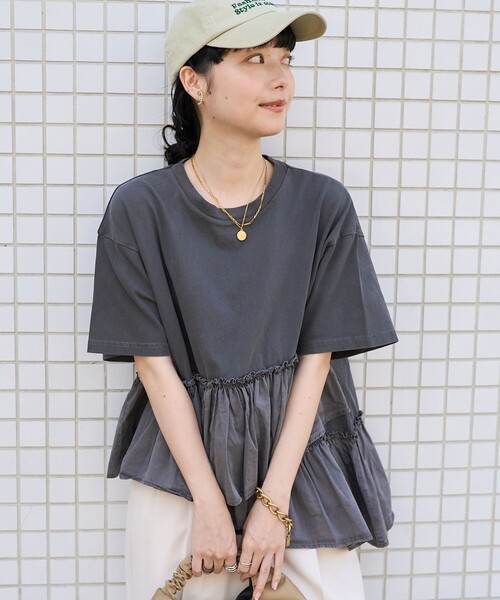 t裾フリル オーガンジー 切り替えTシャツ　白黒 Fit more tシャツ 裾フリルオーガンジー切り替えTシャツ「ZOZO