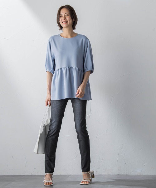 LAUTREAMONT（ロートレアモン）の「【WEB限定】UV＆接触冷感ストレッチペプラムブラウス≪洗濯機で洗える≫（シャツ/ブラウス・レディース・ライトブルー/ベージュ/オフホワイト/ネイビー・7号/9号）」の5枚目の写真