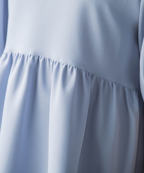 LAUTREAMONT（ロートレアモン）の「【WEB限定】UV＆接触冷感ストレッチペプラムブラウス≪洗濯機で洗える≫（シャツ/ブラウス・レディース・ライトブルー/ベージュ/オフホワイト/ネイビー・7号/9号）」の14枚目の写真