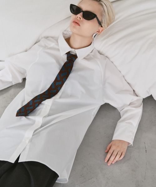 Happy John(ハッピージョン)の「basic core shirt/ベーシックコアシャツ(シャツ/ブラウス・レディース・ブルー/ブラック/ホワイト・FREE)」の1枚目の写真