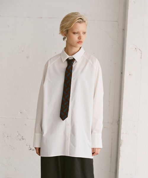 Happy John(ハッピージョン)の「basic core shirt/ベーシックコアシャツ(シャツ/ブラウス・レディース・ブルー/ブラック/ホワイト・FREE)」の4枚目の写真