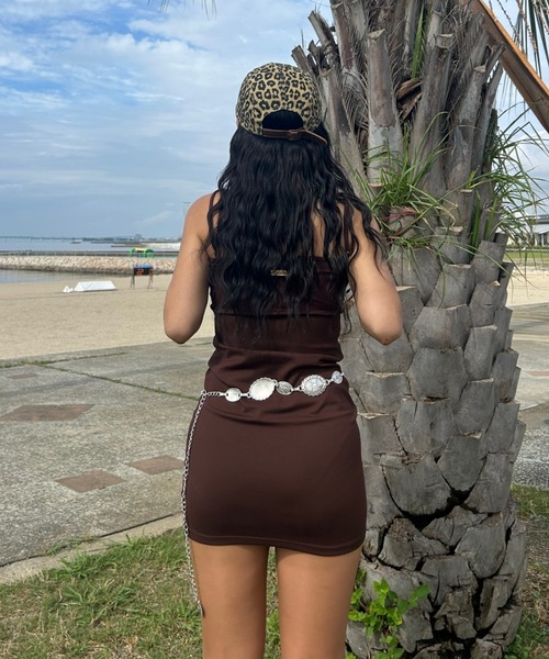 INTER FACTORY（インターファクトリー）の「AINA - チャーム付きキャミワンピース　made in INTER FACTORY（ワンピース・レディース・ブラウン・FREE）」の12枚目の写真