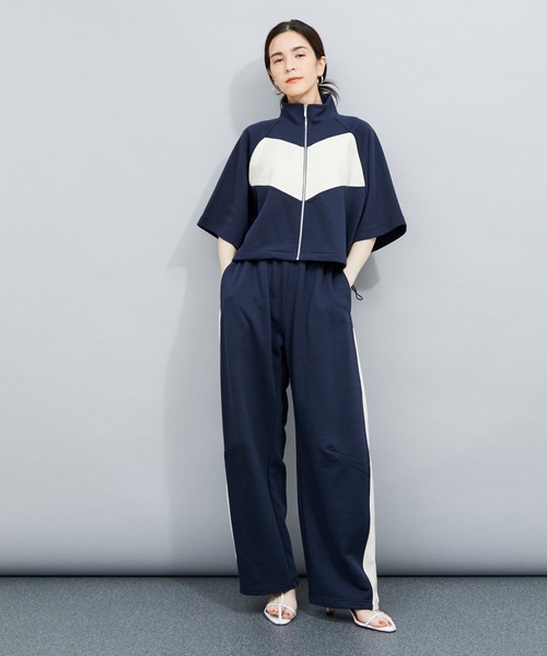 le cercle ADAM ET ROPE'(ルセルクルアダムエロペ)の「【セットアップ対応】スウェットカーブパンツ(スウェットパンツ・レディース・イエロー/ブラック/ブルー系その他2・FREE)」の20枚目の写真