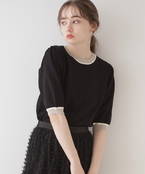 couture brooch（クチュールブローチ）の「◆【二の腕カバー・上品×シンプルなニット】配色スカラ5分袖ニット（ニット/セーター・レディース・アイボリー/ブラック/ブラウン系その他・36/38/42）」の2枚目の写真