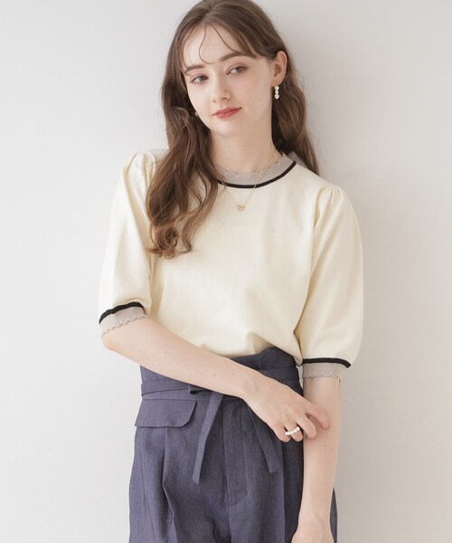 couture brooch（クチュールブローチ）の「◆【二の腕カバー・上品×シンプルなニット】配色スカラ5分袖ニット（ニット/セーター・レディース・アイボリー/ブラック/ブラウン系その他・36/38/42）」の9枚目の写真