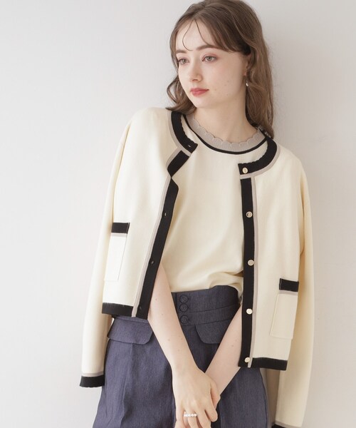 couture brooch（クチュールブローチ）の「◆【二の腕カバー・上品×シンプルなニット】配色スカラ5分袖ニット（ニット/セーター・レディース・アイボリー/ブラック/ブラウン系その他・36/38/42）」の5枚目の写真