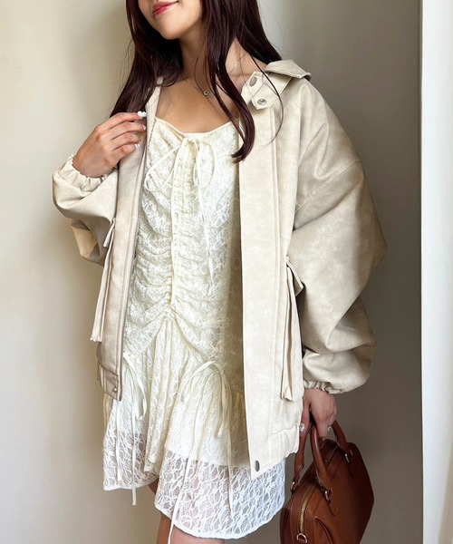 one after another NICE CLAUP（ワンアフターアナザーナイスクラップ）の「オーバーサイズ合皮ブルゾン（ライダースジャケット・レディース・ブラウン/ピンク/アイボリー/ブラック・FREE）」の7枚目の写真