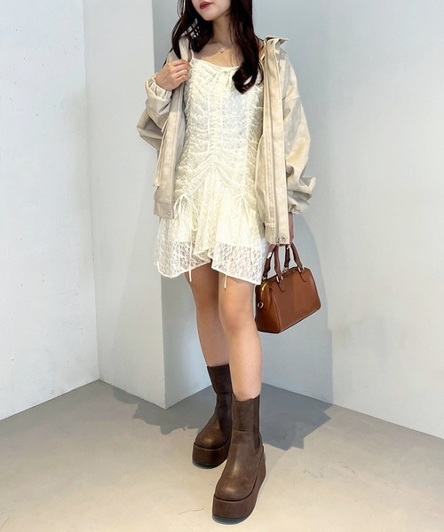 one after another NICE CLAUP（ワンアフターアナザーナイスクラップ）の「オーバーサイズ合皮ブルゾン（ライダースジャケット・レディース・ブラウン/ピンク/アイボリー/ブラック・FREE）」の10枚目の写真