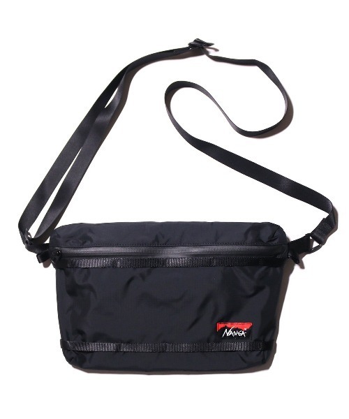 NANGA（ナンガ）の「AURORA TEX SACOCHE/オーロラテックス サコッシュ（ショルダーバッグ・メンズ・アイボリー/ブラック/グレー系その他/ブラウン系その他/ブラウン系その他2・FREE）」の13枚目の写真