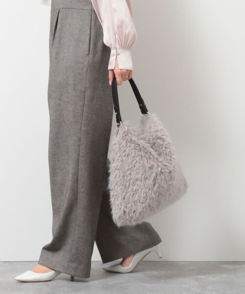 NOLLEY’S（ノーリーズ）の「フェイクファーワンショルダーバッグ（ショルダーバッグ・レディース・オフホワイト/グレー・FREE）」の10枚目の写真