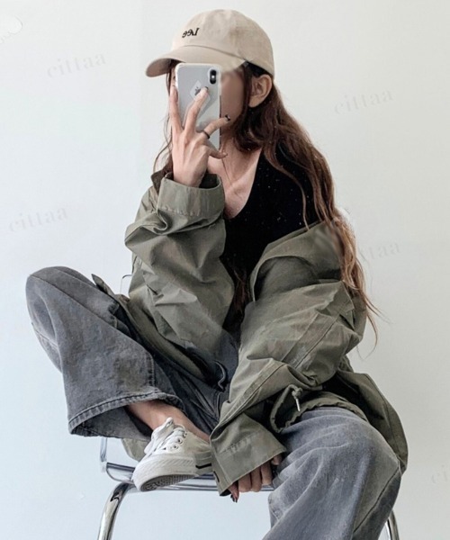 Dalfwin(ダールフィン)の「韓国ファッション フィッシュテールオーバーサイズミリタリーブルゾン(ブルゾン・レディース・カーキ/ブラック・FREE)」の22枚目の写真