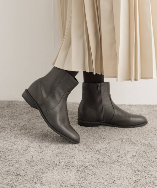 URBAN RESEARCH DOORS(アーバンリサーチドアーズ)の「抗菌消臭機能ショートブーツ(ブーツ・レディース・チャコールグレー/ブラック・38/36/37)」の7枚目の写真