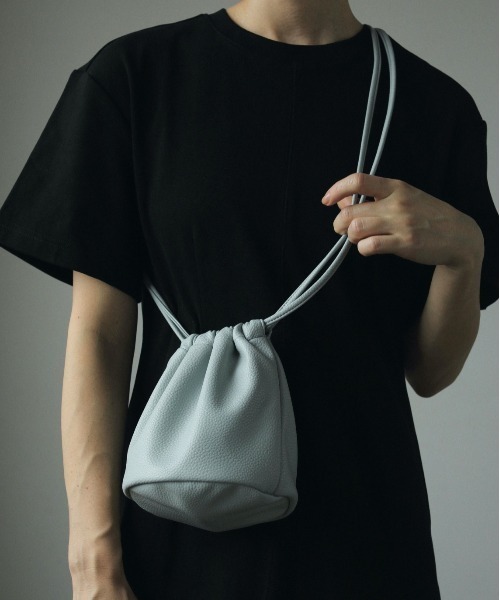 anuke（アンヌーク）の「Ecoleather Shoulder Bag（ショルダーバッグ