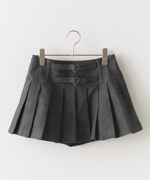 Chick(チック)の「Fake Leather Pleats Mini Skirt / フェイクレザープリーツミニスカート(スカート・レディース・グレー/ブラウン・L/M)」の6枚目の写真