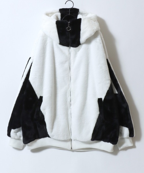SITRY(シトリー)の「Cyber Design Fur Hoodie/オーバーサイズ サイバー 切替 ハイネック フルジップパーカー ファーブルゾン ファージャケット(ブルゾン・レディース・ブラック×ホワイト/ブラック×ピンク/ホワイト×ブルー/ブラック/ホワイト・L/M/FREE)」の21枚目の写真