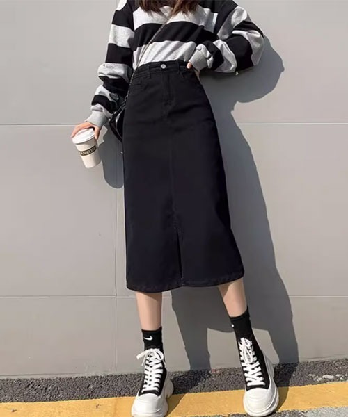 urge：（アージコロン ）の「【URGE：】フロント スリット ペンシル デニムスカート（デニムスカート・レディース・ブラック・X-LARGE/LARGE/MEDIUM/SMALL）」の4枚目の写真