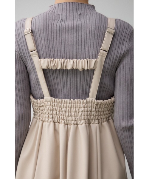 AZUL by moussy（アズールバイマウジー）の「フェイクレザーZIPジャンパースカート（ジャンパースカート・レディース・ブラック/ライトベージュ・SMALL/MEDIUM）」の21枚目の写真