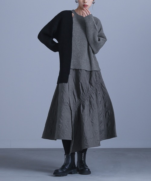 kOhAKU（コハク）の「『キルティング切替ワンピース』（ワンピース・レディース・グレー/ブラック・2/1）」の2枚目の写真