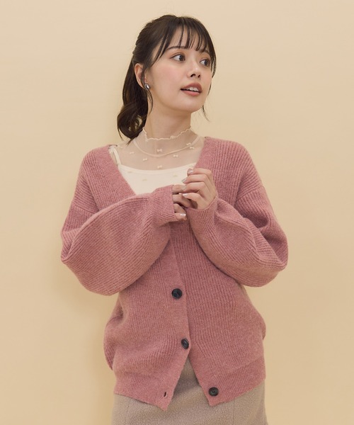 REDYAZEL(レディアゼル)の「Vネックカーディガン(カーディガン/ボレロ・レディース・ピンク/ブラック/オフホワイト・FREE)」の5枚目の写真