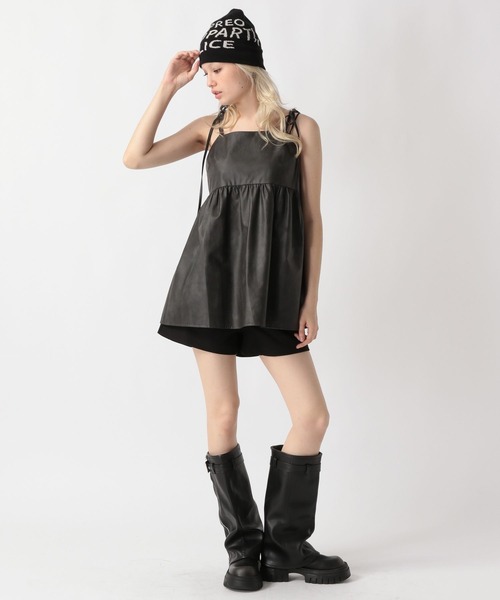 FOREVER 21（フォーエバー トゥエンティーワン）の「【2025SS】フェイクレザー2WAYチュニックワンピース（ワンピース・レディース・ブラウン/ブラック・MEDIUM/SMALL）」の20枚目の写真