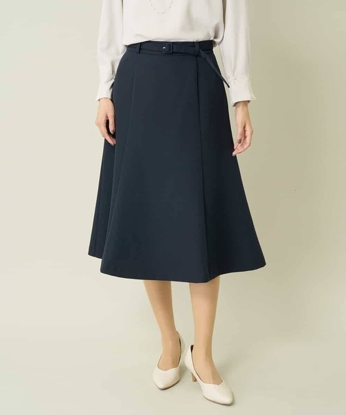 a.v.v（アーヴェヴェ）の「【洗える/イージーケア】ダブルクロスフレアスカート（スーツスカート・レディース・ネイビー/グレー系その他/ブラック・36/38/42/40/34）」の21枚目の写真