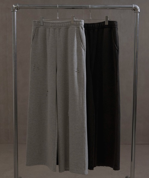LUCY（ルーシー）の「LUCY/ダメージスウェットバギーパンツ（スウェットパンツ・メンズ・ブラック/杢グレー・MEDIUM/LARGE）」の7枚目の写真