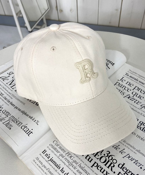 CRB（シーアールビー）の「Rロゴキャップ（キャップ・レディース・ブルー/アイボリー/ブラック/グリーン/ネイビー/ベージュ・F）」の2枚目の写真