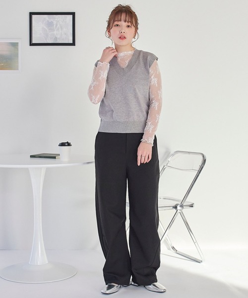 LinoU.(リノユー)の「花柄シアートップス(Tシャツ/カットソー・レディース・ブラック/アイボリー/ホワイト/ベージュ・S/M/L)」の5枚目の写真