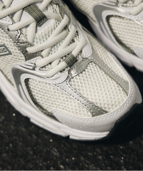 【最終お値下】New Balance スニーカー MR530AD 24cm 最終お値下】New Balance スニーカー MR530AD 24cm - メルカリ