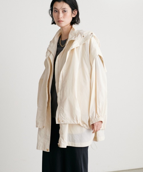 LARUTA（ラルータ）の「【LARUTA】撥水加工ナイロンマンパコート（マウンテンパーカー・レディース・ブラック/カーキ/アイボリー・FREE）」の9枚目の写真