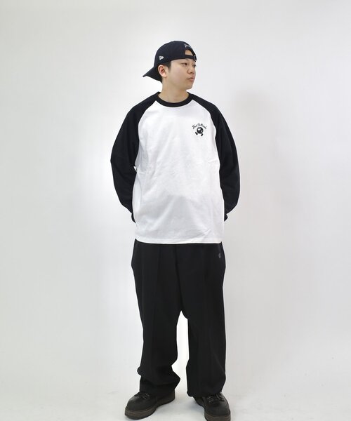 WHO'S WHO gallery（フーズフーギャラリー）の「【UNISEX/ユニセックス】COOPER FACTビリヤードラグランロンTEE（Tシャツ/カットソー・レディース・ブラック/チャコールグレー・MEDIUM/LARGE）」の8枚目の写真