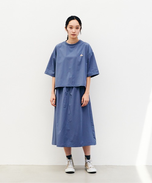 KELTY(ケルティ)の「ラッシュ コンフォート クロップド ティーシャツ(Tシャツ/カットソー・レディース・ブラック/ブルー/ベージュ/チャコールグレー・FREE)」の11枚目の写真