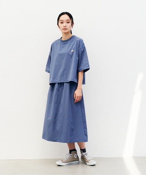 KELTY(ケルティ)の「ラッシュ コンフォート クロップド ティーシャツ(Tシャツ/カットソー・レディース・ブラック/ブルー/ベージュ/チャコールグレー・FREE)」の12枚目の写真