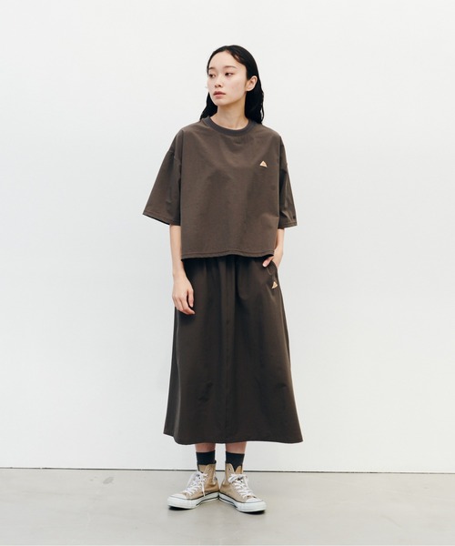 KELTY(ケルティ)の「ラッシュ コンフォート クロップド ティーシャツ(Tシャツ/カットソー・レディース・ブラック/ブルー/ベージュ/チャコールグレー・FREE)」の21枚目の写真