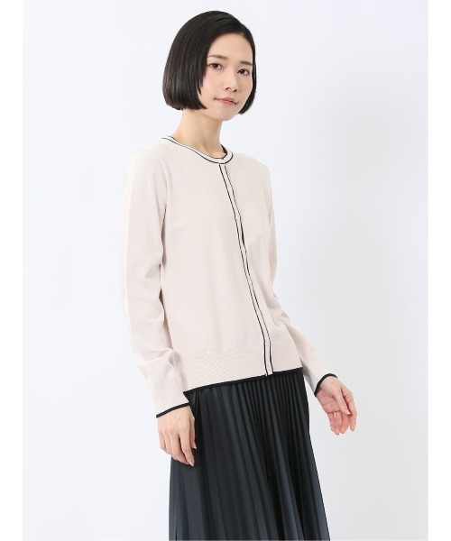 m.f.editorial(エムエフエディトリアル)の「【UVカット 静電気防止 アンチピリング ウォッシャブル】m.f.エディトリアル レディース 配色クルーネック ニットカーディガン(カーディガン/ボレロ・レディース・ネイビー/ベージュ・LARGE/MEDIUM)」の21枚目の写真