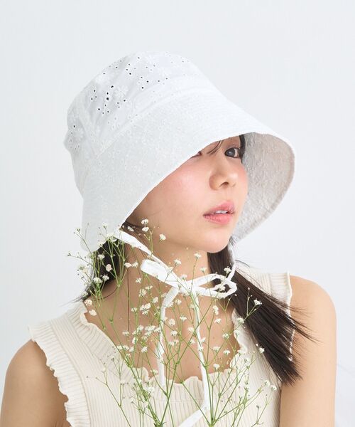 earth music&ecology(アースミュージックアンドエコロジー)の「アソートボンネットハット(ハット・レディース・ホワイト/ライトインディゴブルー/その他5・FREE)」の4枚目の写真