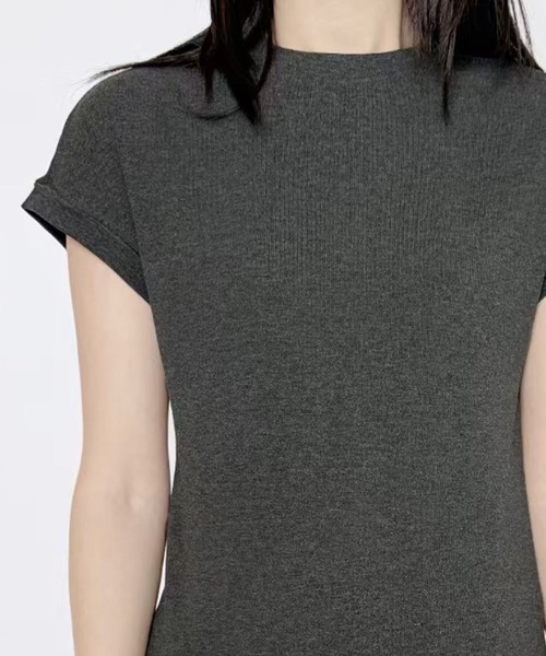 LOWO(ロワ)の「フレンチスリーブクルーネックTシャツ カットソー(Tシャツ/カットソー・レディース・ネイビー/ブラック/ボルドー/ブラウン/シルバーグレー/チャコールグレー/オフホワイト・FREE)」の2枚目の写真