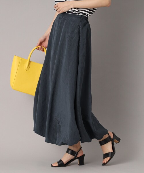 DRESSTERIOR（ドレステリア）の「【裏地あり/後ろウエストゴム】シアーワッシャーバルーンスカート（スカート・レディース・チャコールグレー/アイボリー・36/34/38/40）」の13枚目の写真